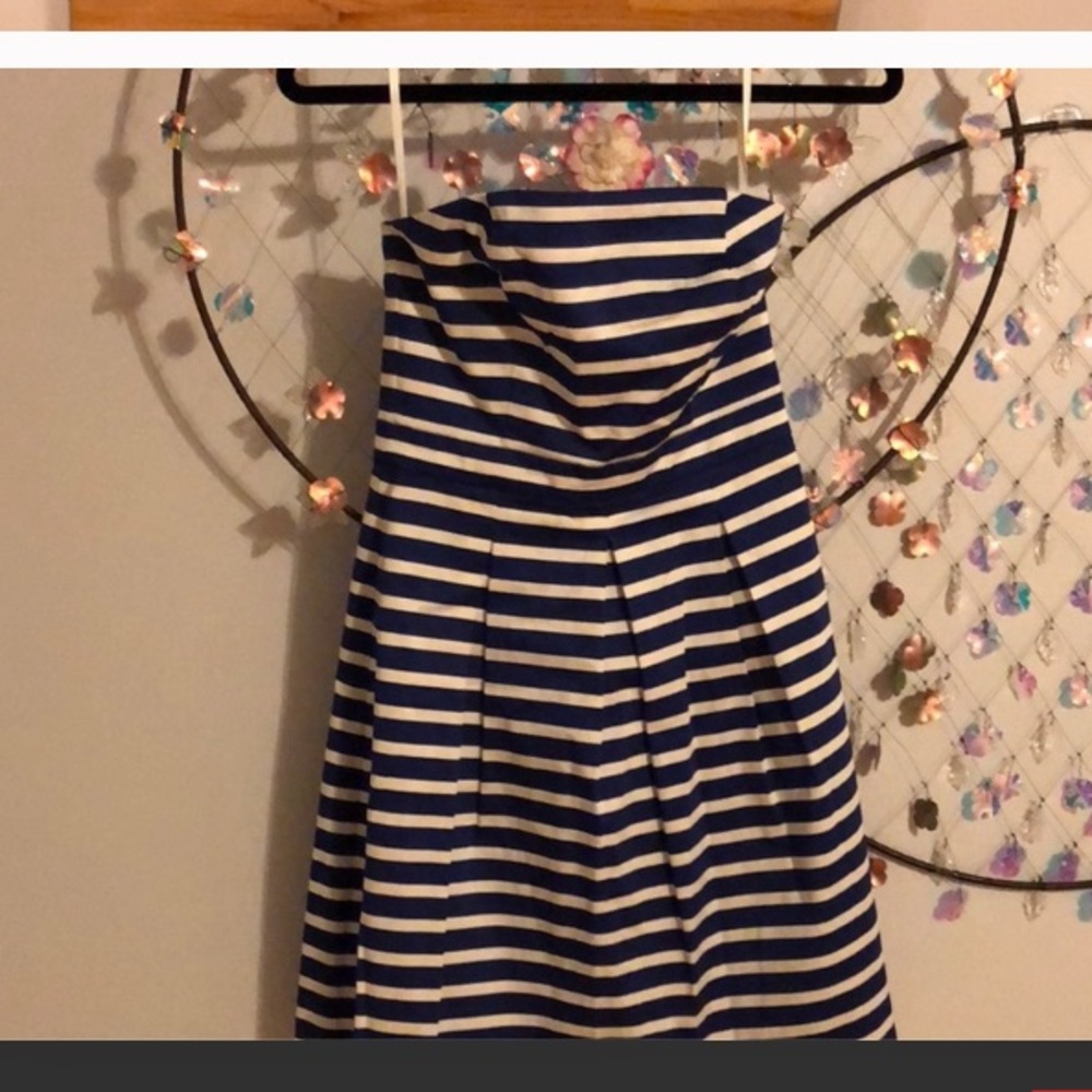 GAP Dress - Picture 2 of 2
